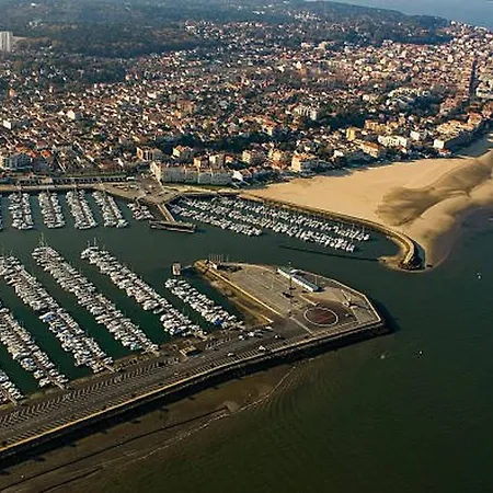 A Arcachon, 500 M De La Plage, Parking Prive - Fr-1-433-142 Apartamento
